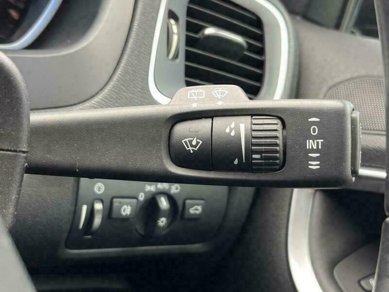 V40