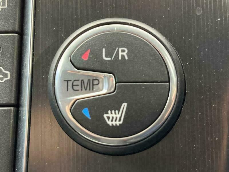 V40