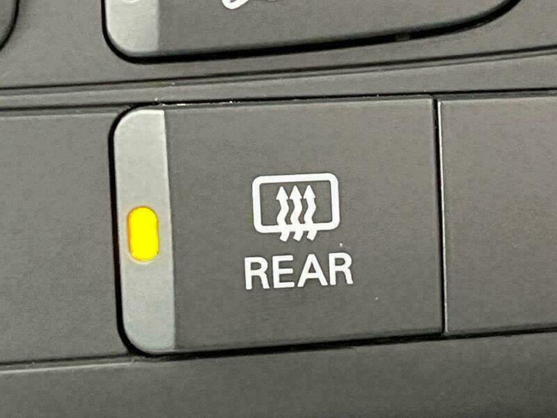 Q3