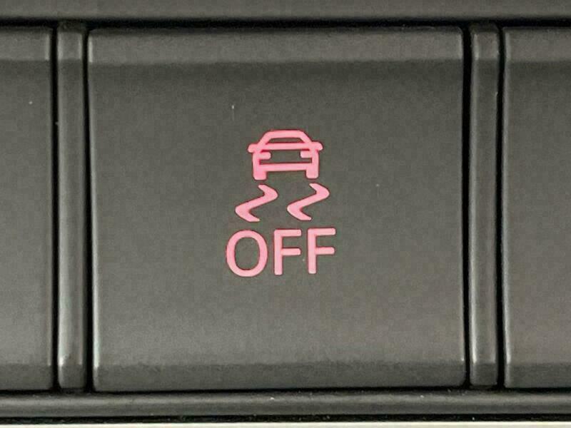 Q3