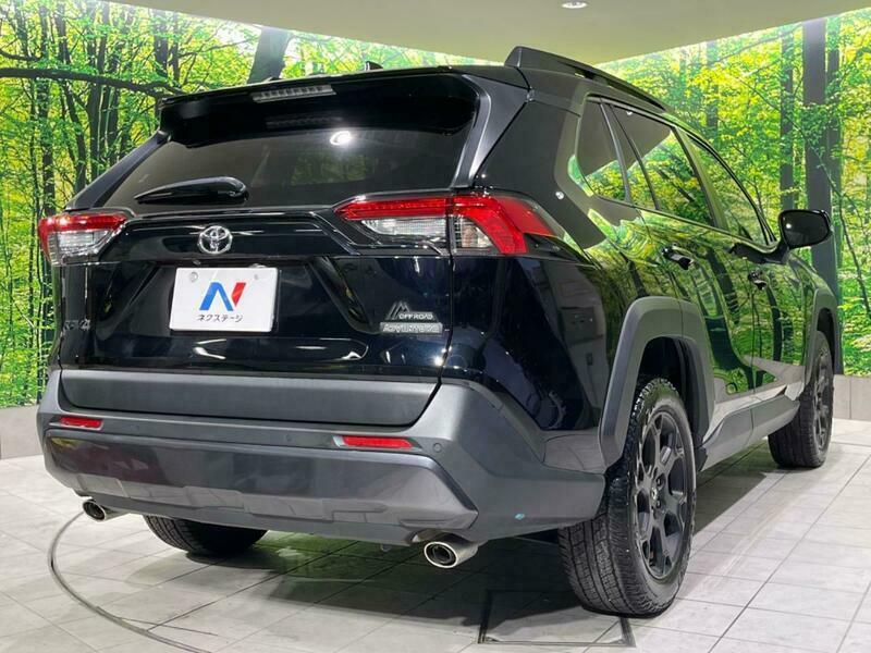 RAV4
