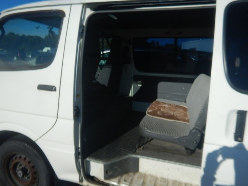 HIACE VAN