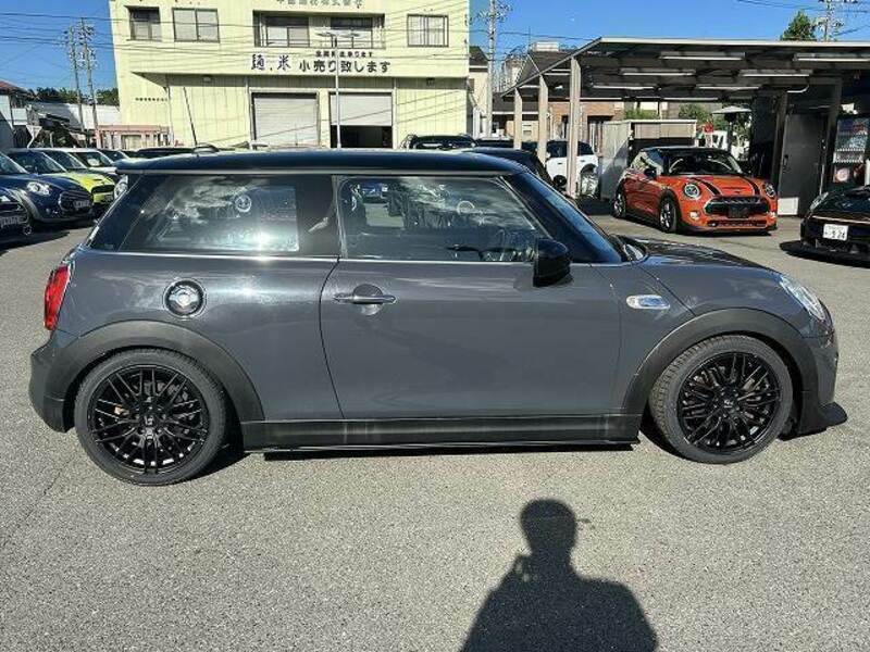 MINI