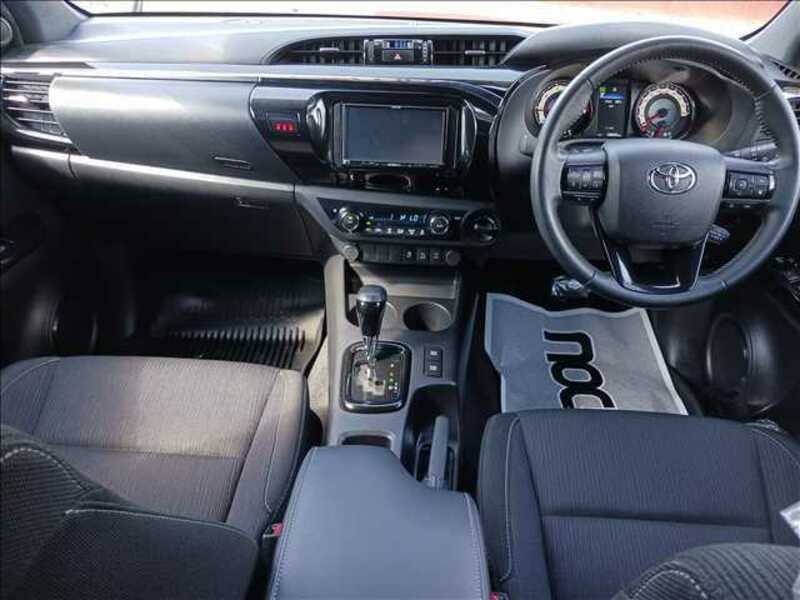 HILUX
