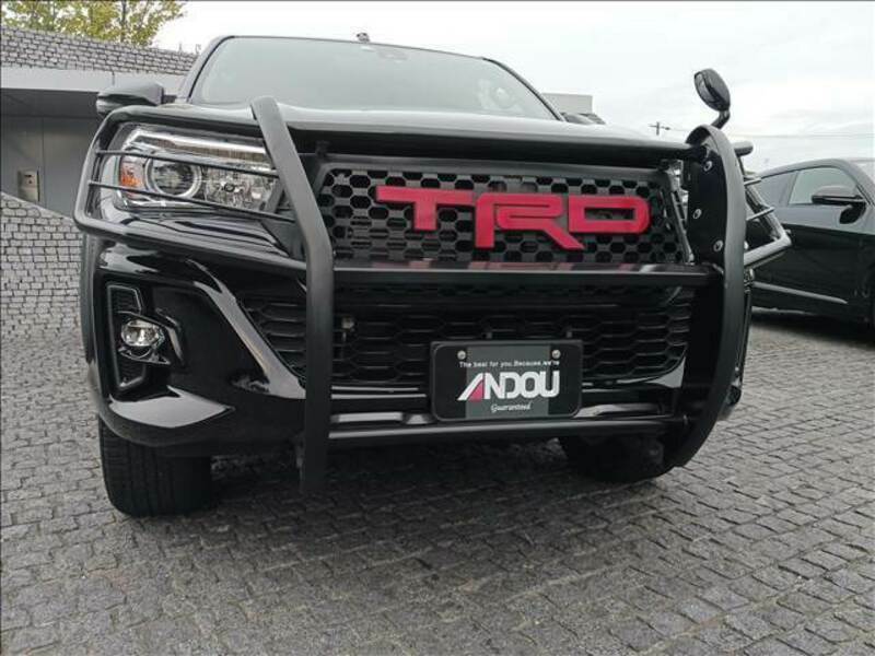 HILUX