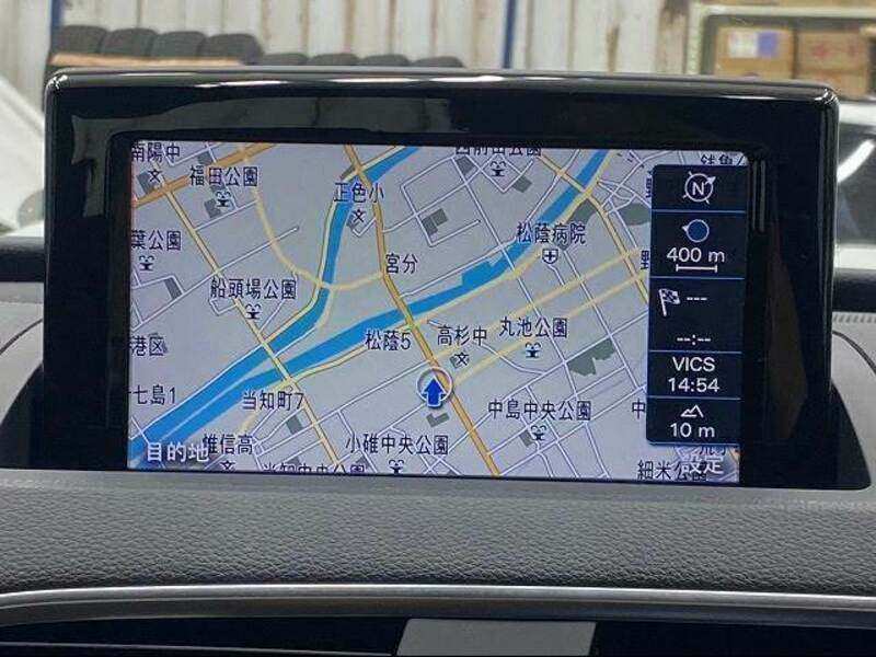 Q3