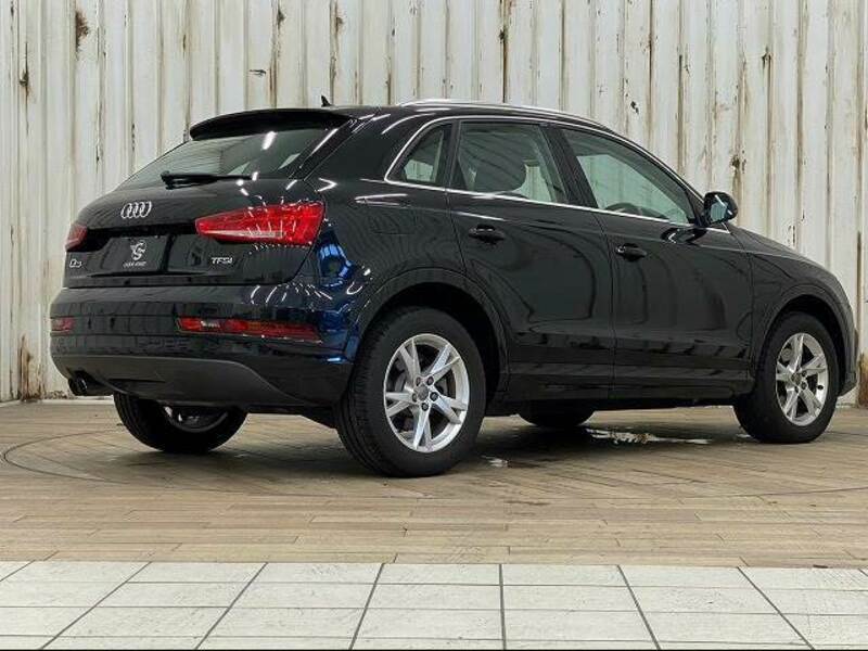 Q3
