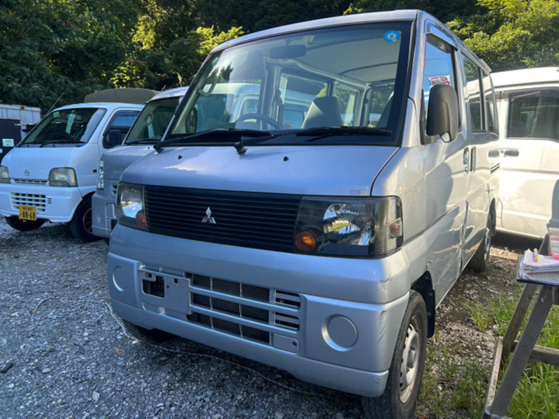 MINICAB VAN