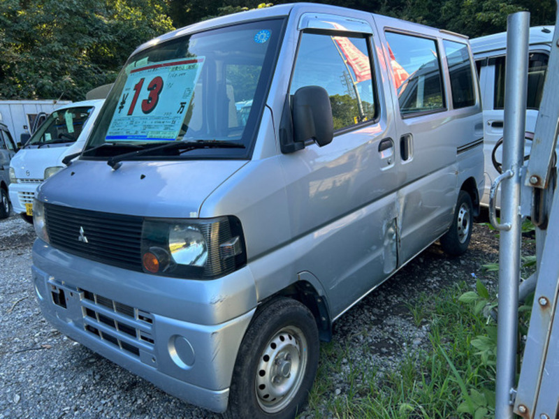 MINICAB VAN