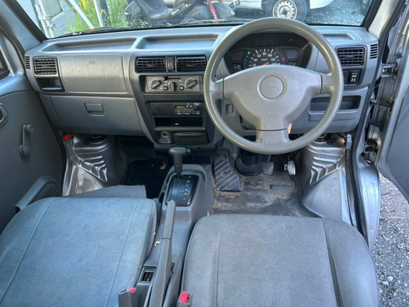 MINICAB VAN