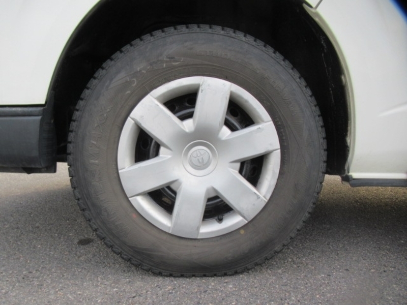 HIACE VAN