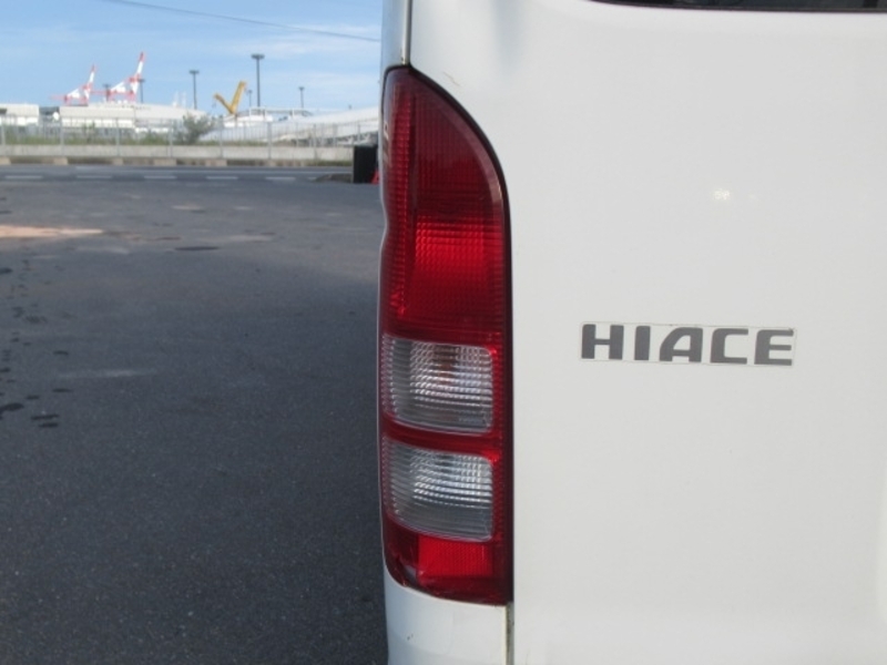 HIACE VAN