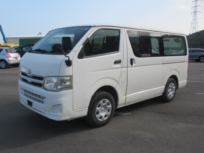 HIACE-0