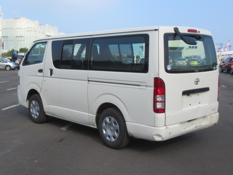 HIACE