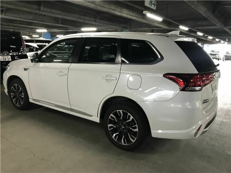 OUTLANDER PHEV