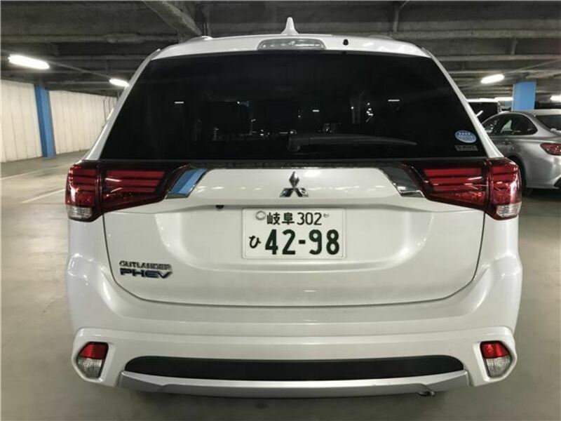 OUTLANDER PHEV