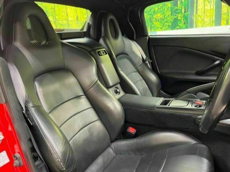 S2000