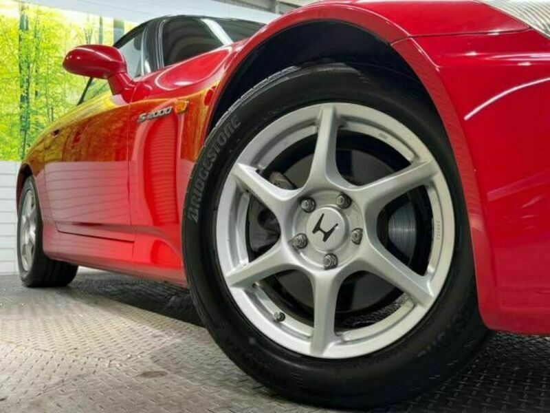 S2000