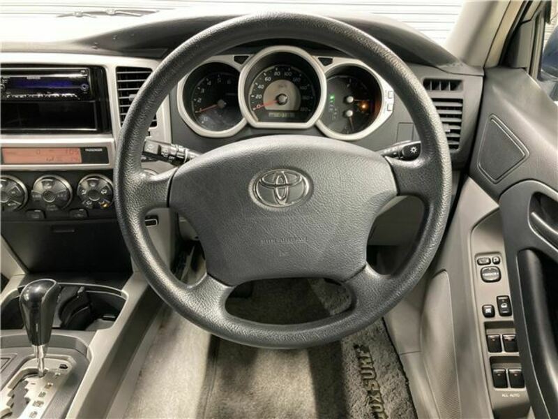 HILUX SURF