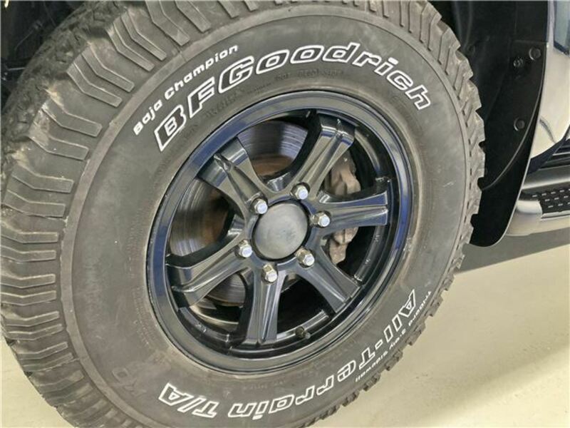 HILUX SURF
