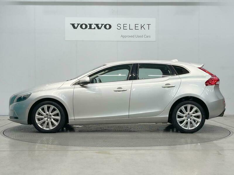 V40