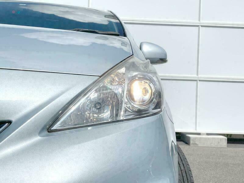 PRIUS ALPHA