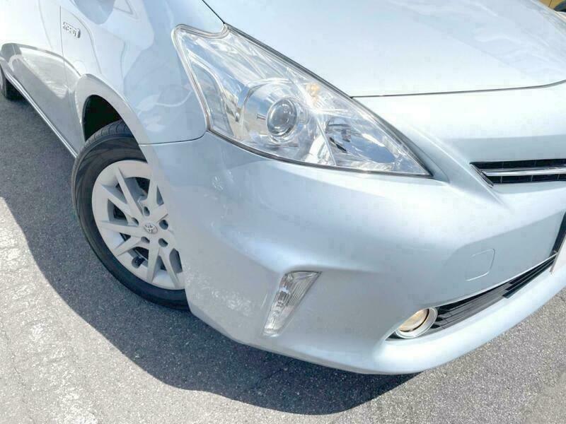 PRIUS ALPHA