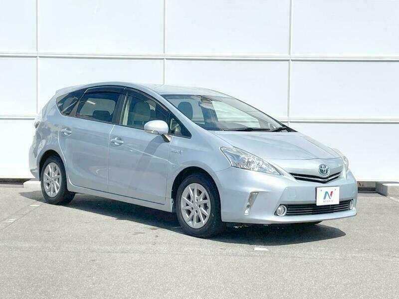 PRIUS ALPHA