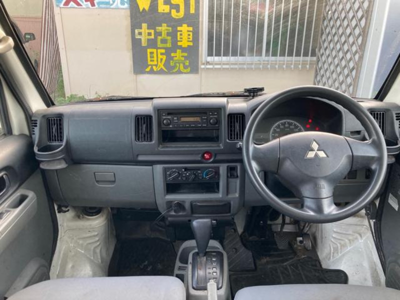MINICAB VAN
