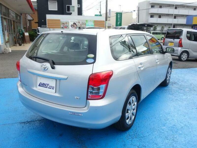 COROLLA FIELDER