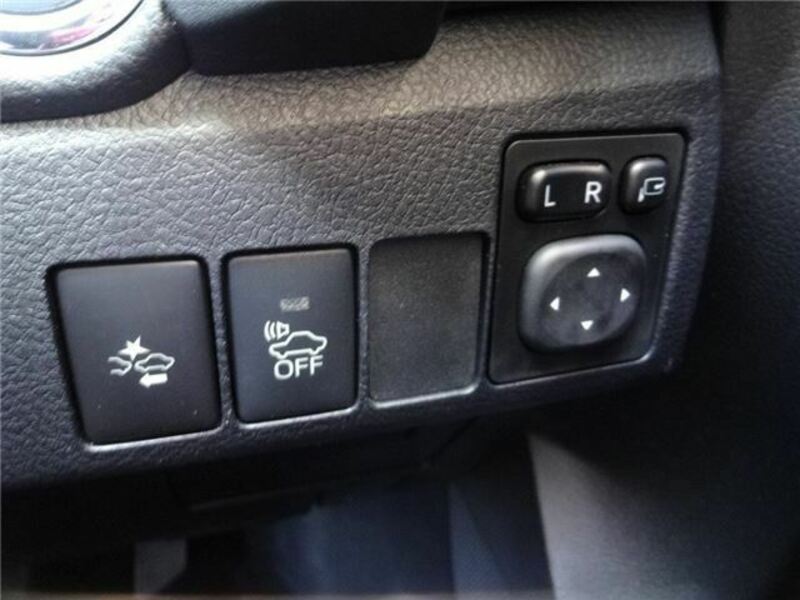 AURIS