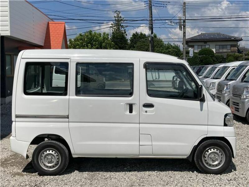 MINICAB VAN