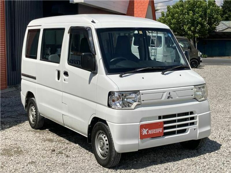 MINICAB VAN