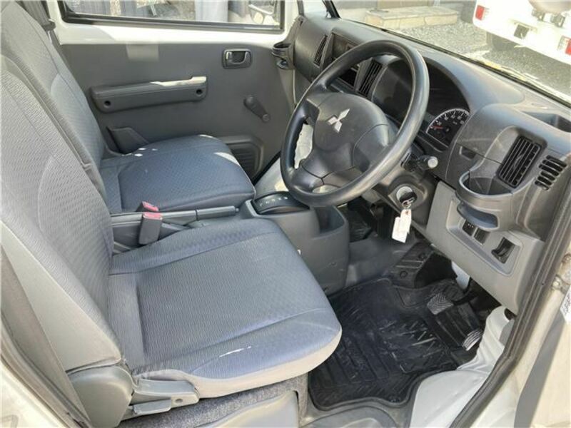 MINICAB VAN