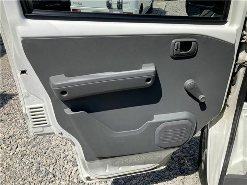 MINICAB VAN