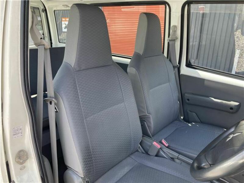 MINICAB VAN