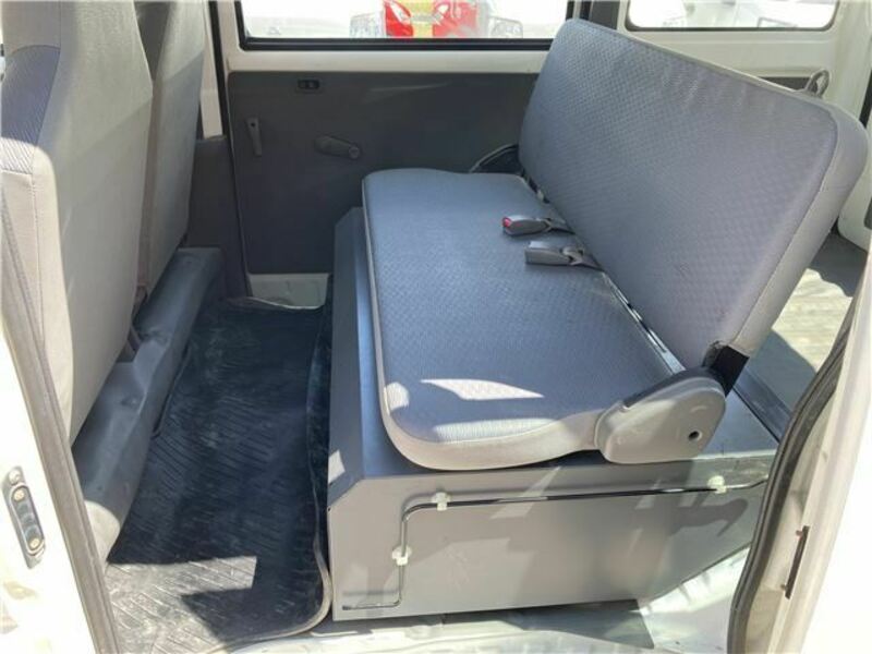 MINICAB VAN