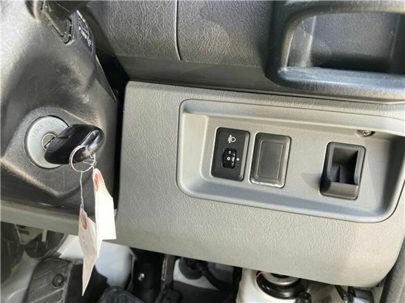 MINICAB VAN