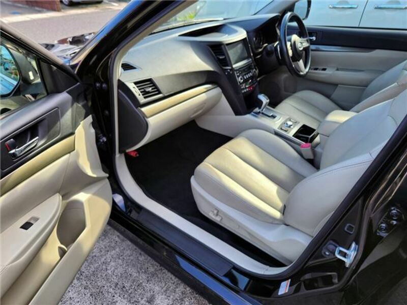 LEGACY B4