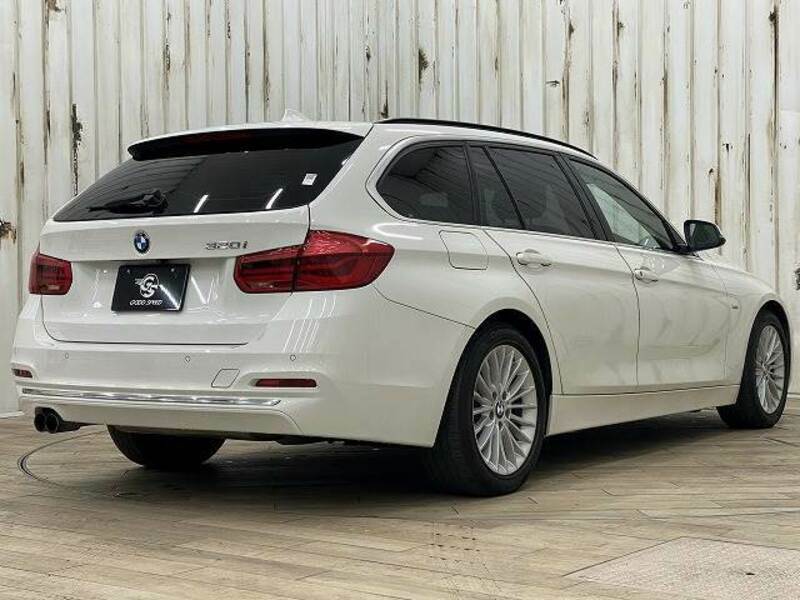 3 SERIES