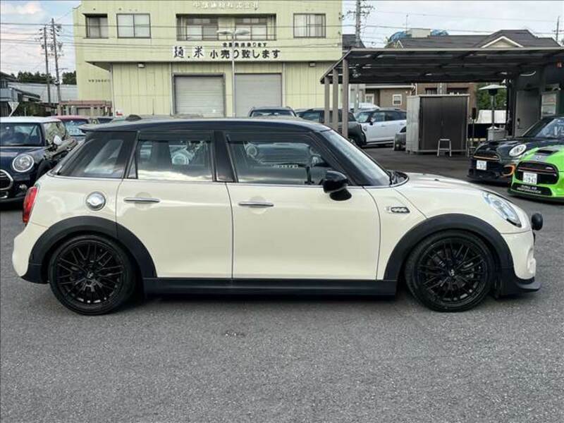 MINI