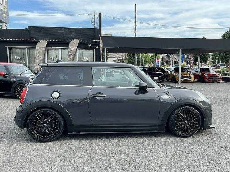 MINI