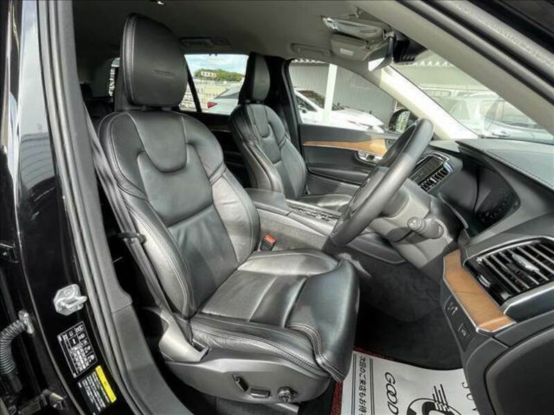 XC90