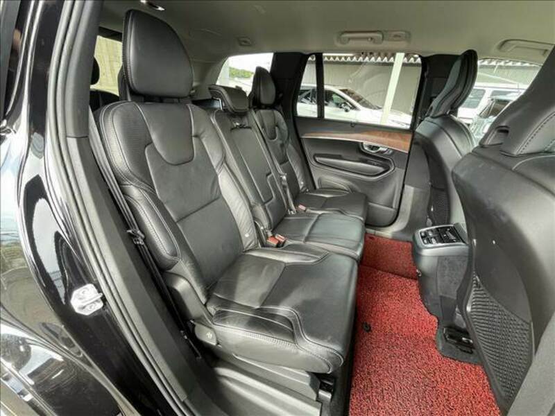 XC90
