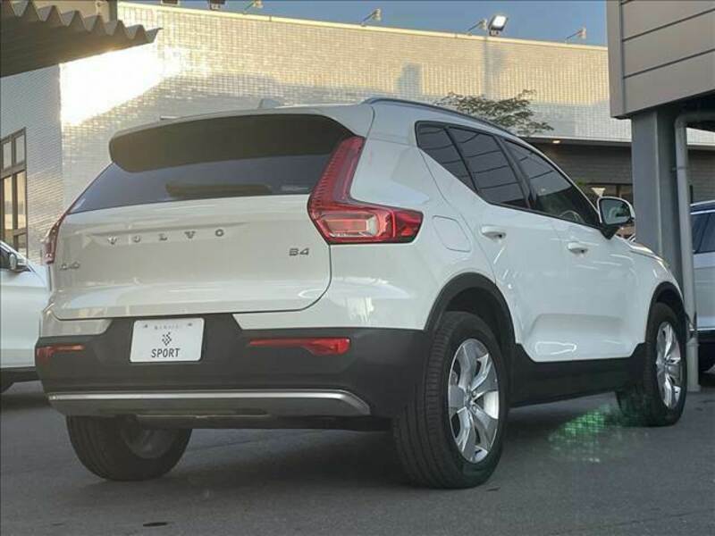 XC40