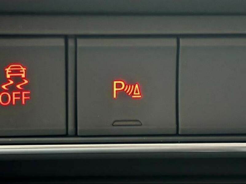Q3