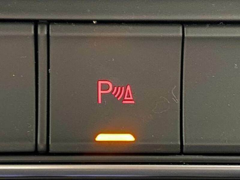 Q3