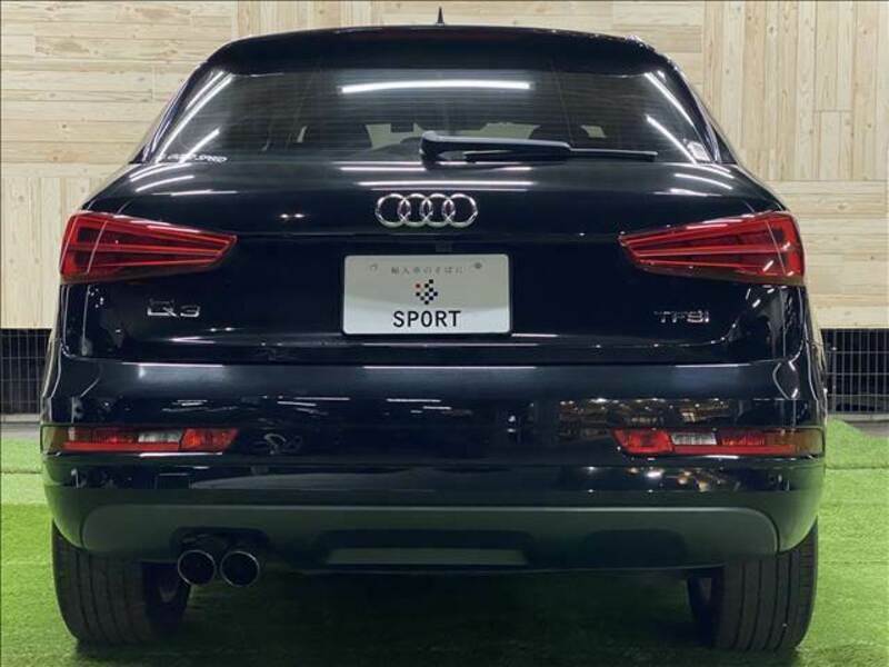 Q3