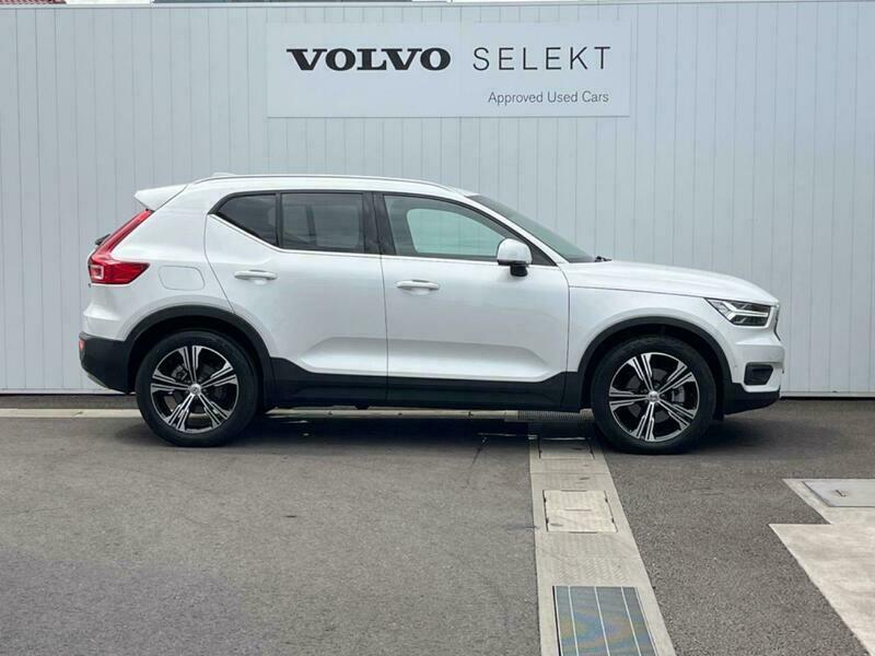 XC40