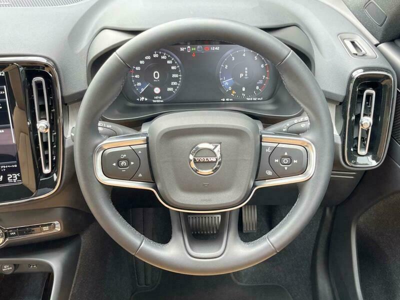 XC40